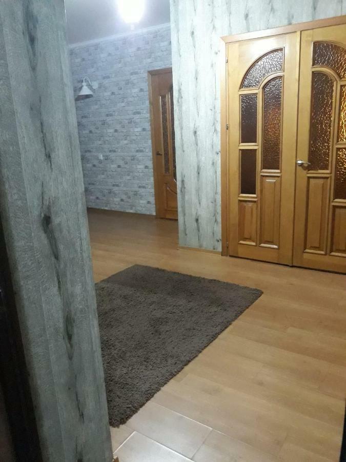 צ'יסינאו Large 2-Bedroom Apartament In The Center מראה חיצוני תמונה